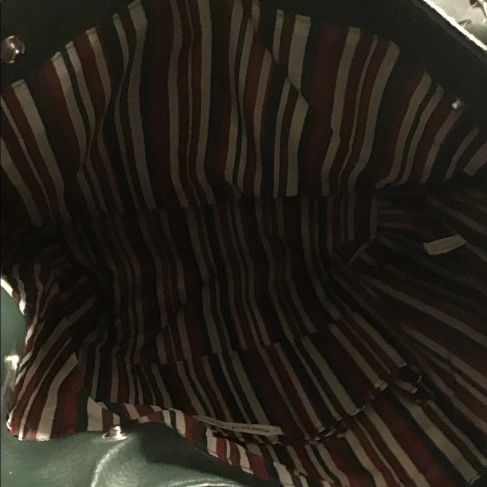 Ladies Green Fashion Bag - Picture 3 of 3